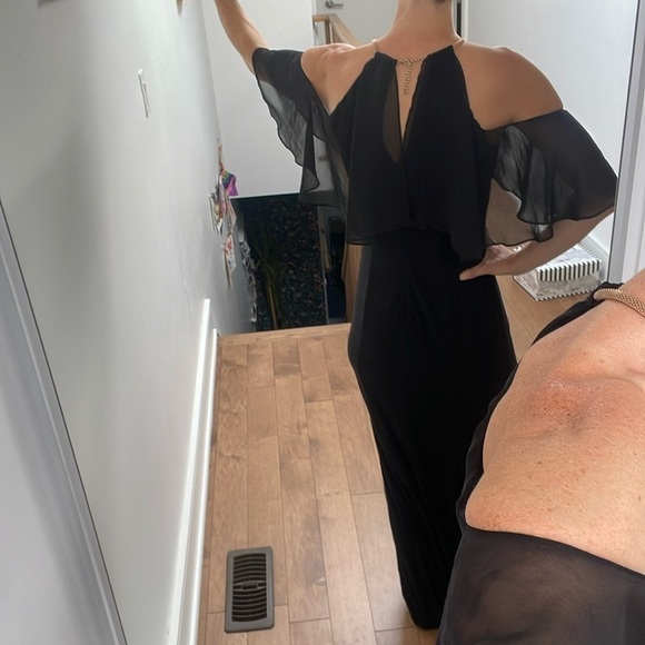 BA Nites Melanie Lyne Maxi Dress Off The Shoulder Gold Chain Neckline Black 4 - Picture 14 of 16